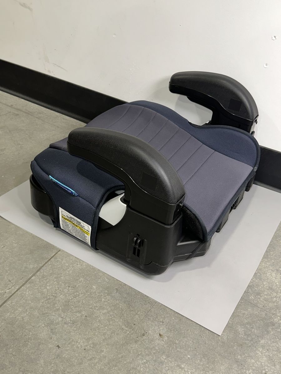 Main image 7