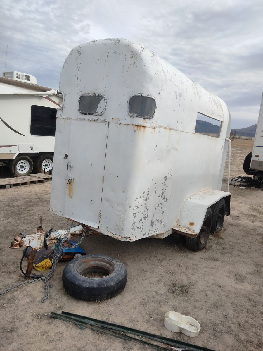 Vintage 2 horse strait load