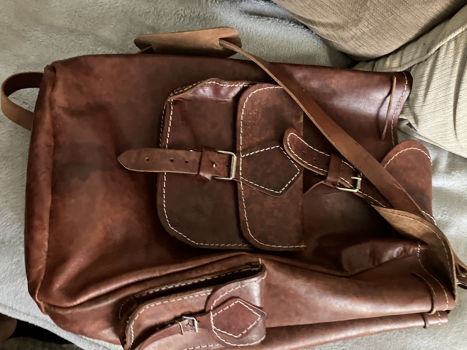 VINTAGE LEATHER BACKPACK