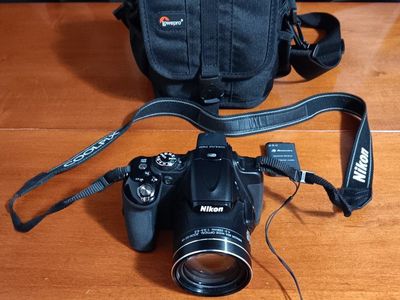 Nikon COOLPIX P600 Black 16.1MP Point & Shoot Digital Camera, with SD Card, Battery, Charger & Carring Case included. Tested, wo