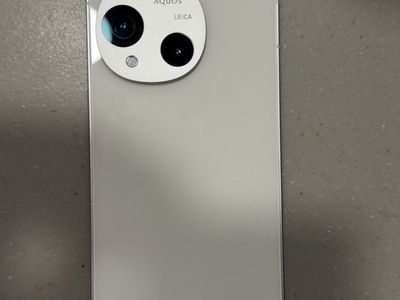 Sharp Aquos R10, unlocked, Leica lens – For sale or trade