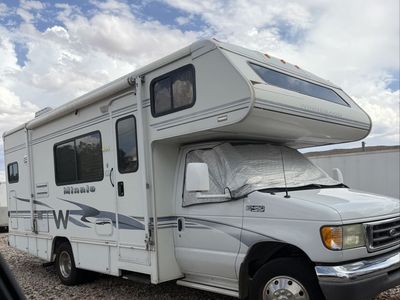 Winnebago Minnie Class C Motorhome - Used Camper