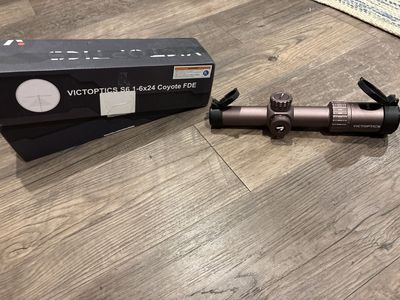 Victoptics S6 1-6x24 Rifle Scope - Coyote FDE Finish with Original Box