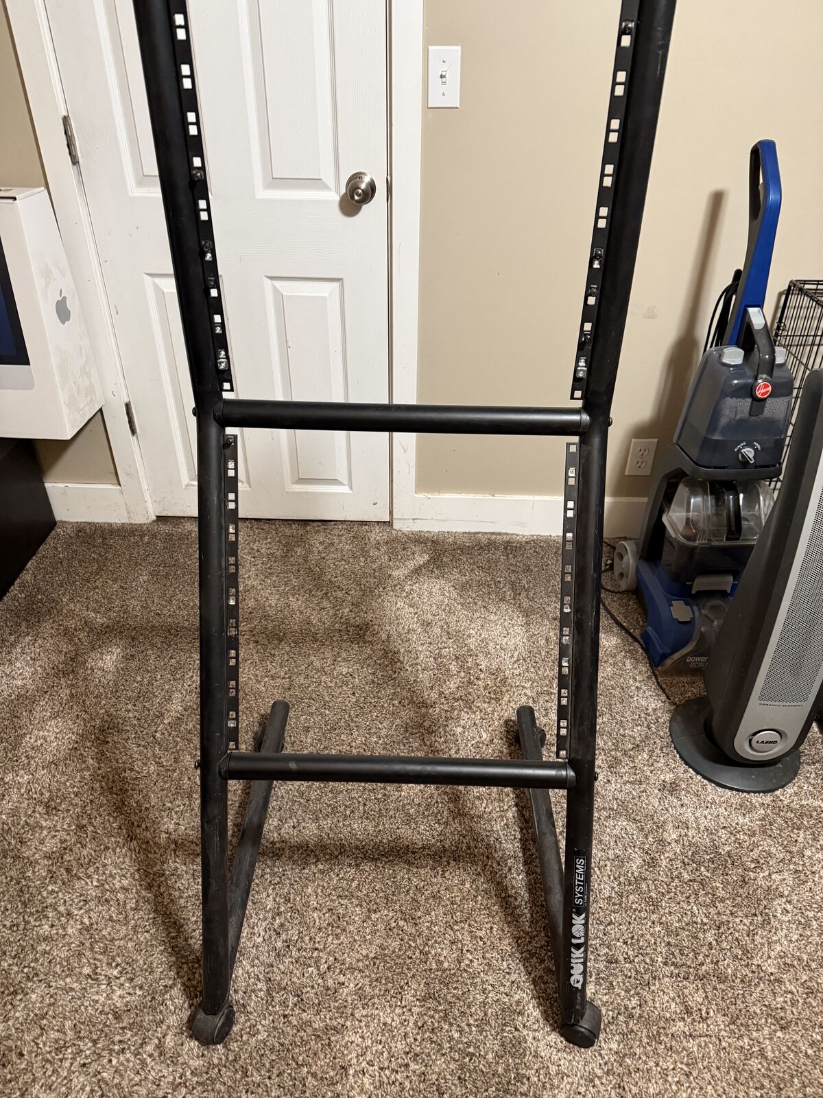 Quik lok RS-654 AM 20U 20 Space Studio Rack w/ Wheels