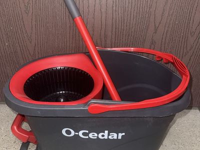 O-Cedar Spin Mop and Bucket