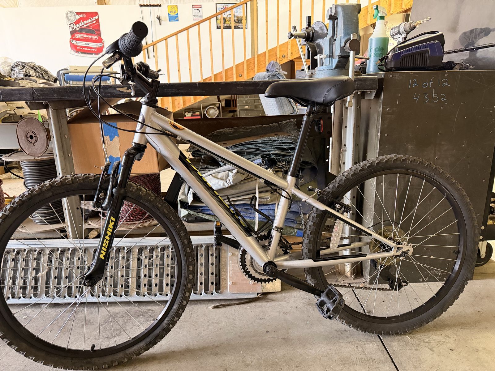 Kids mountain bike