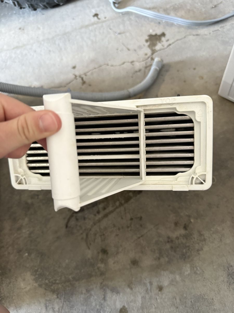 Main image 6