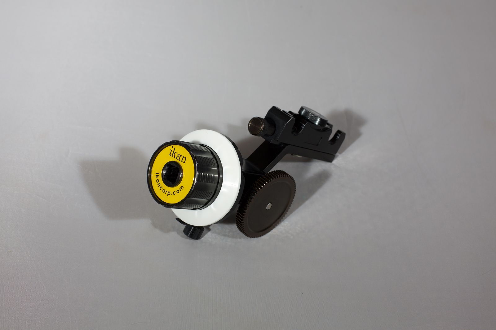 IKAN Follow Focus Lens Control System for DSLR/Cinema Rigs OBO