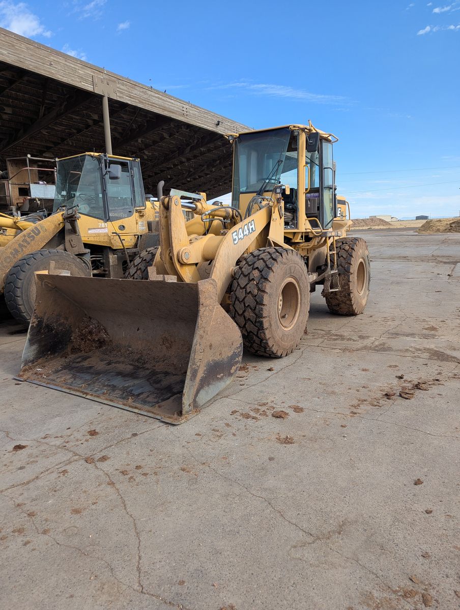1998 John Deere 544H Wheel Loader (17,912 hours)