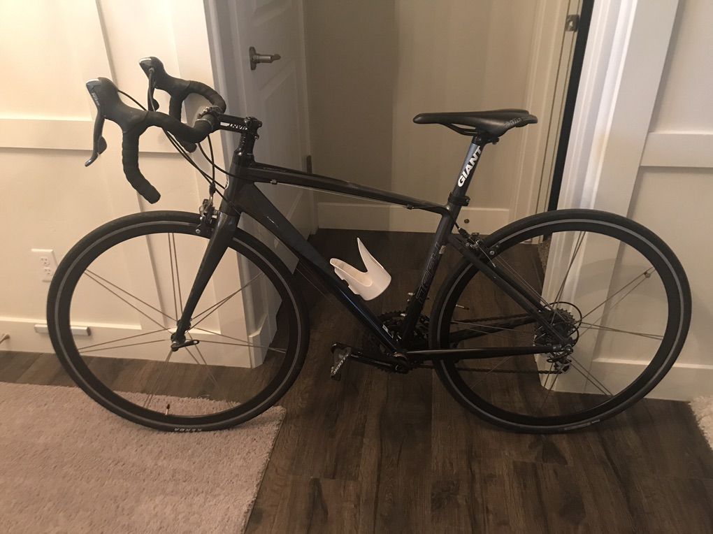 Giant Defy Road Bike