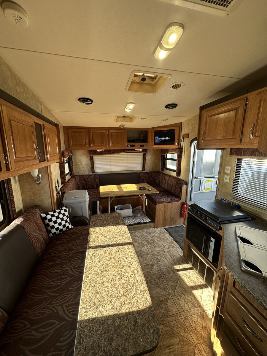 2010 Jayco Octane T-29M toy hauler