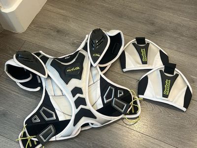 Reebok 10K Lacrosse Shoulder Pads - Size Medium | Includes Arm Extensions