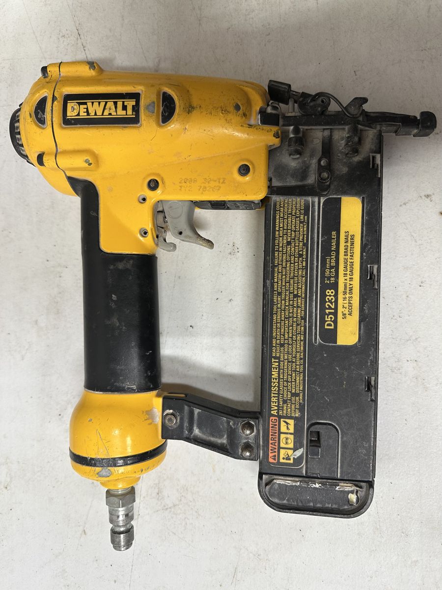 DEWALT D51238 2 in. 18 Ga. Brad Nailer