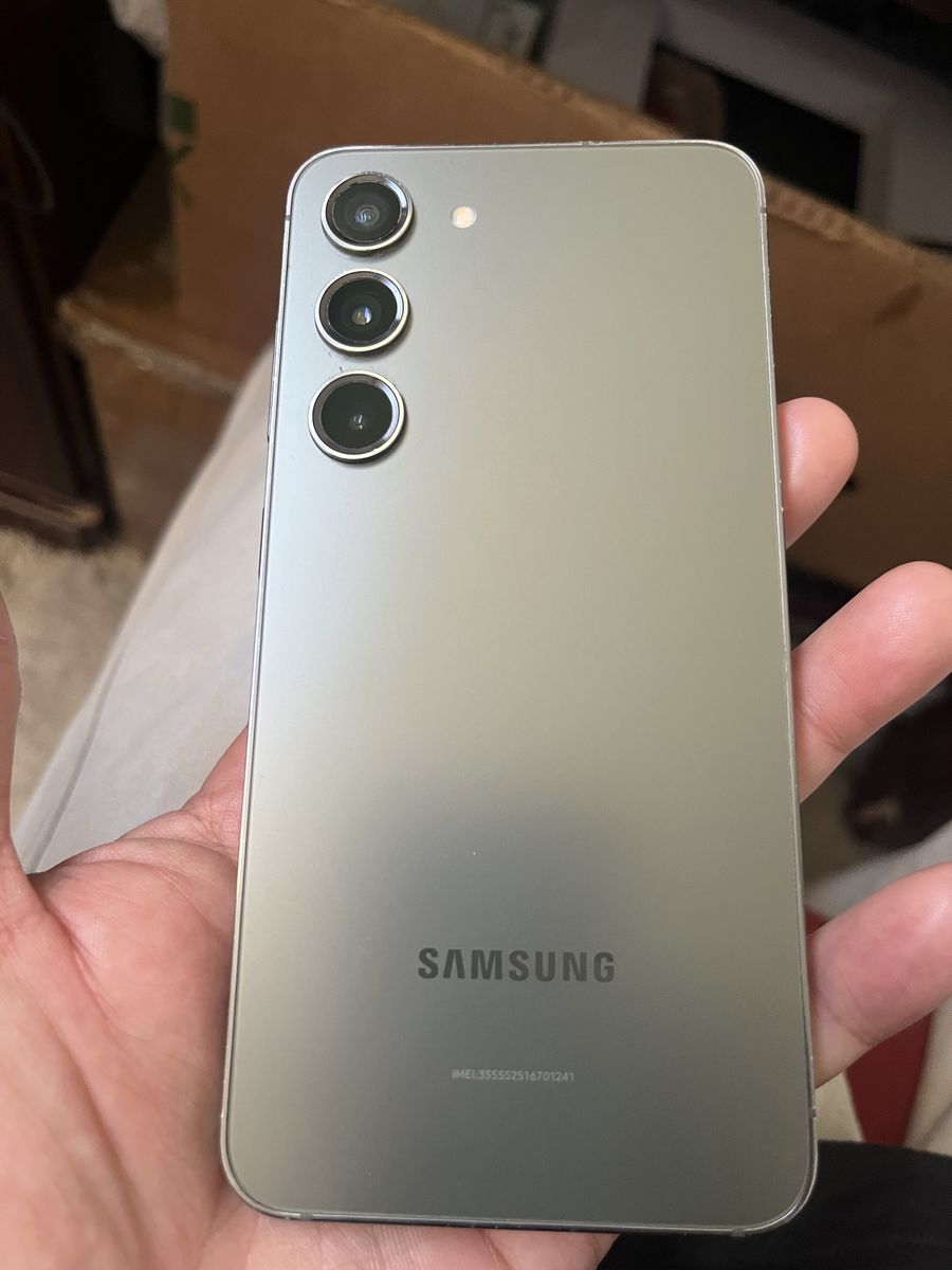 Samsung Galaxy S23 SM-S911U - Unlocked