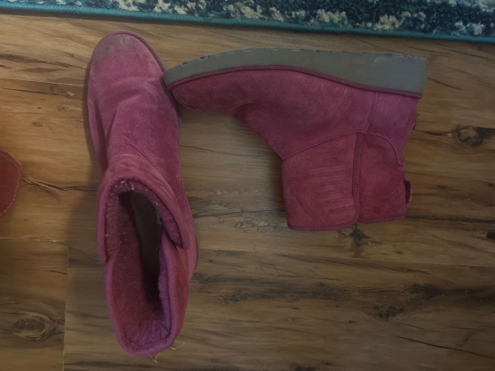 Hot pink Uggs