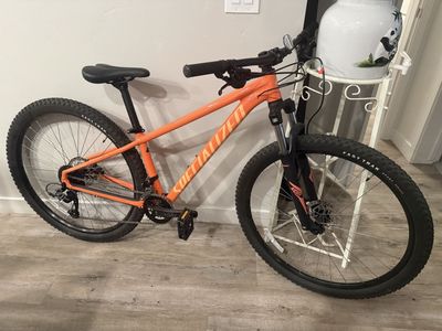 Mountain bike - Specialized Rockhopper