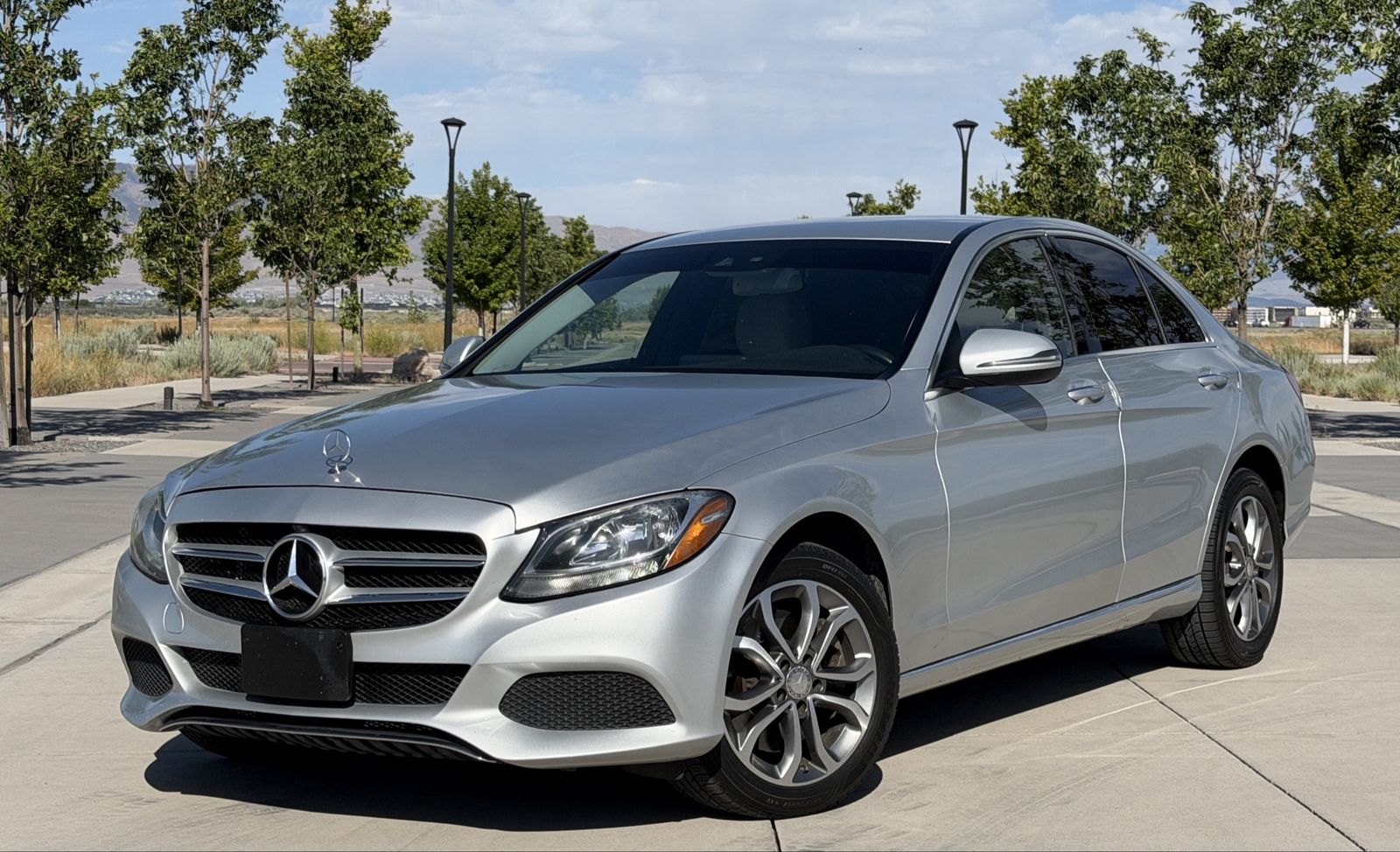 2016 Mercedes-Benz C-Class 