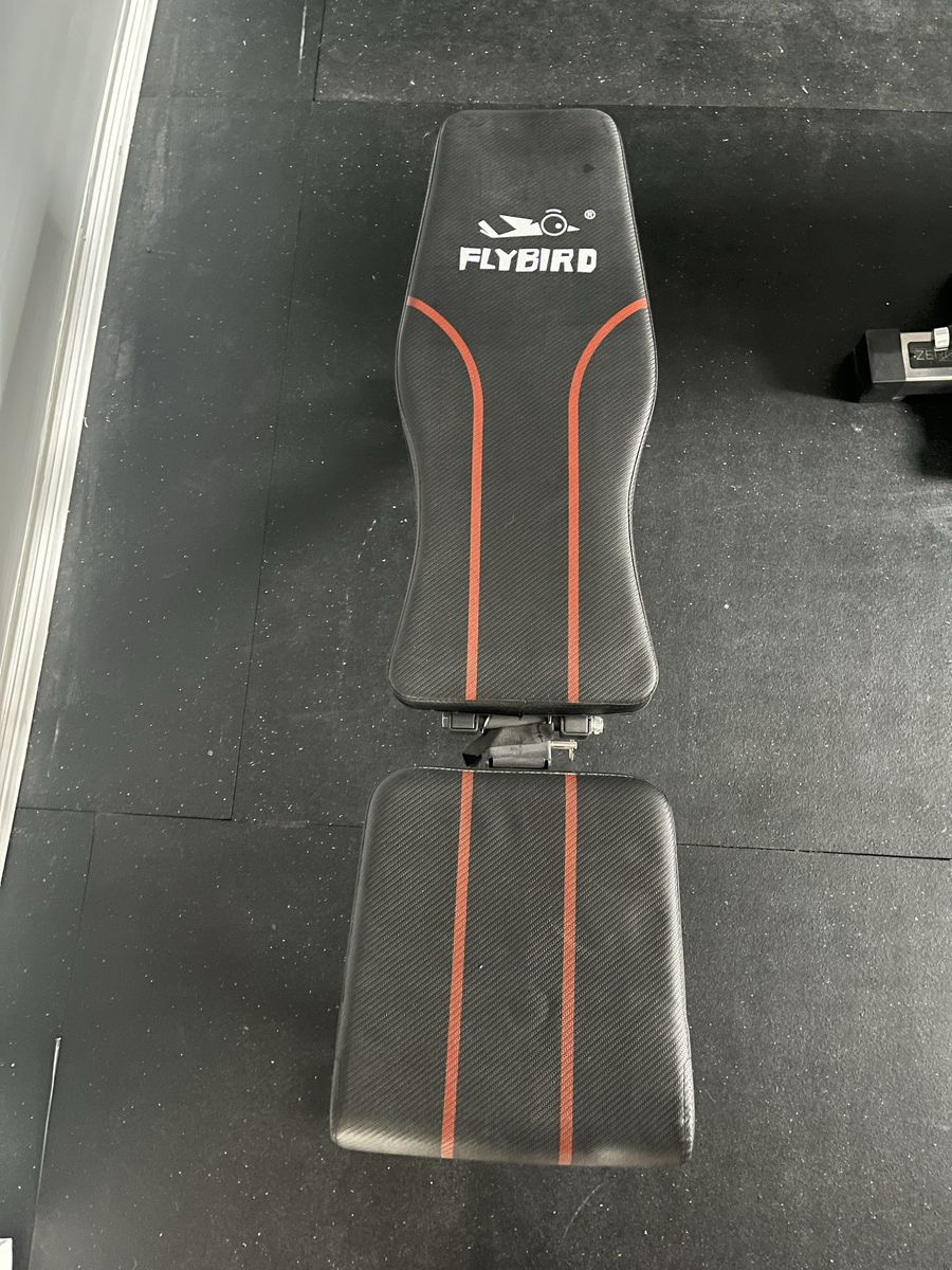 Adjustable Weight Bench