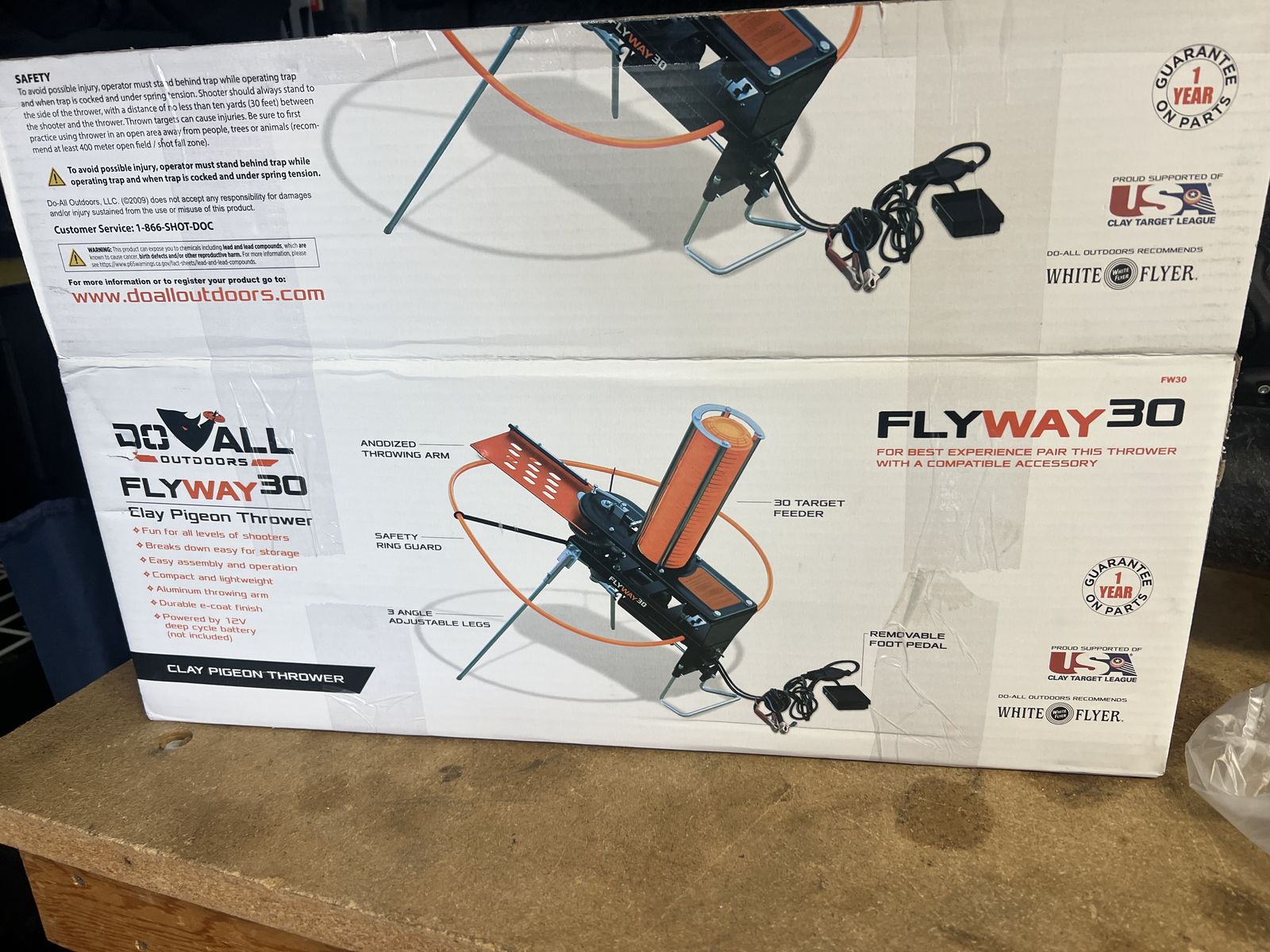 Dovall Outdoors FLYWAY 30 - Clay Pigeon Thrower