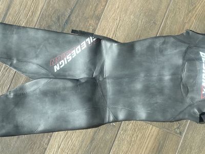 Profile Design Wetsuit – Women’s XS