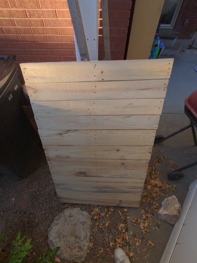 Main image 3