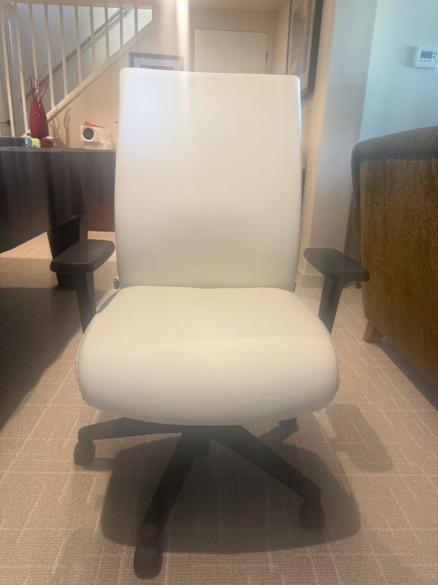 Neutral Posture ULU5663 Leather Office Chair