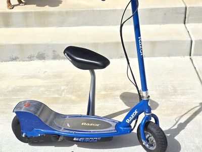 Razor E300 Electric Scooter
