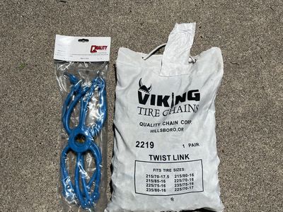 Snow Chains for Tires BRAND NEW