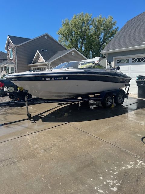 2005 Fourwinns Horizon 190