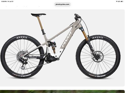 Pivot Shuttle AM Team XX Trans. AXS Mountain Bike - Medium