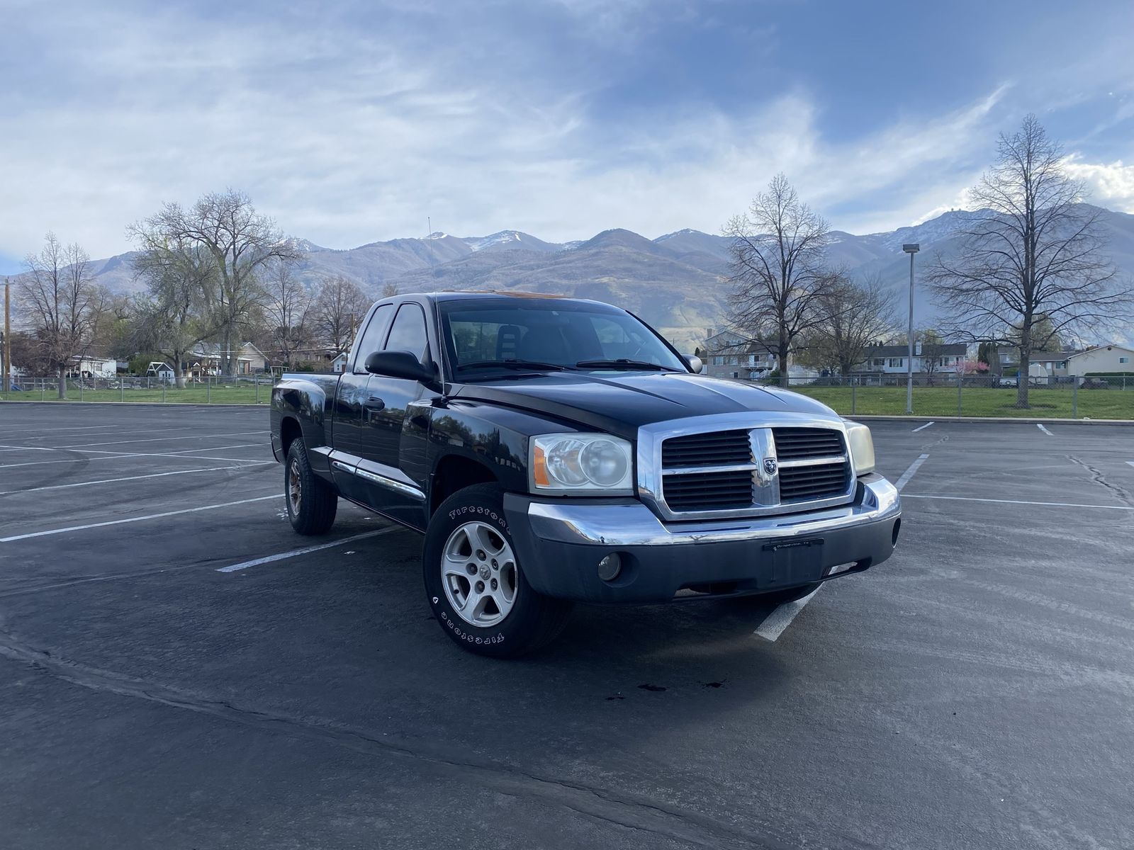 2005 Dodge Dakota Base