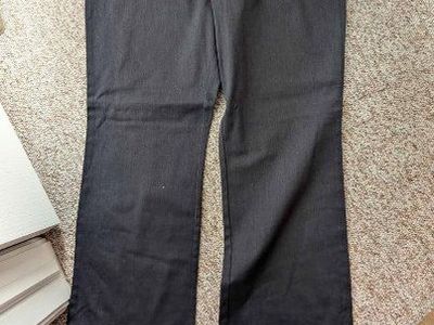 HILARD & HANSON Petite Women's Bootcut Dress Pants HTHR GREY Size 12P Brand new with tags