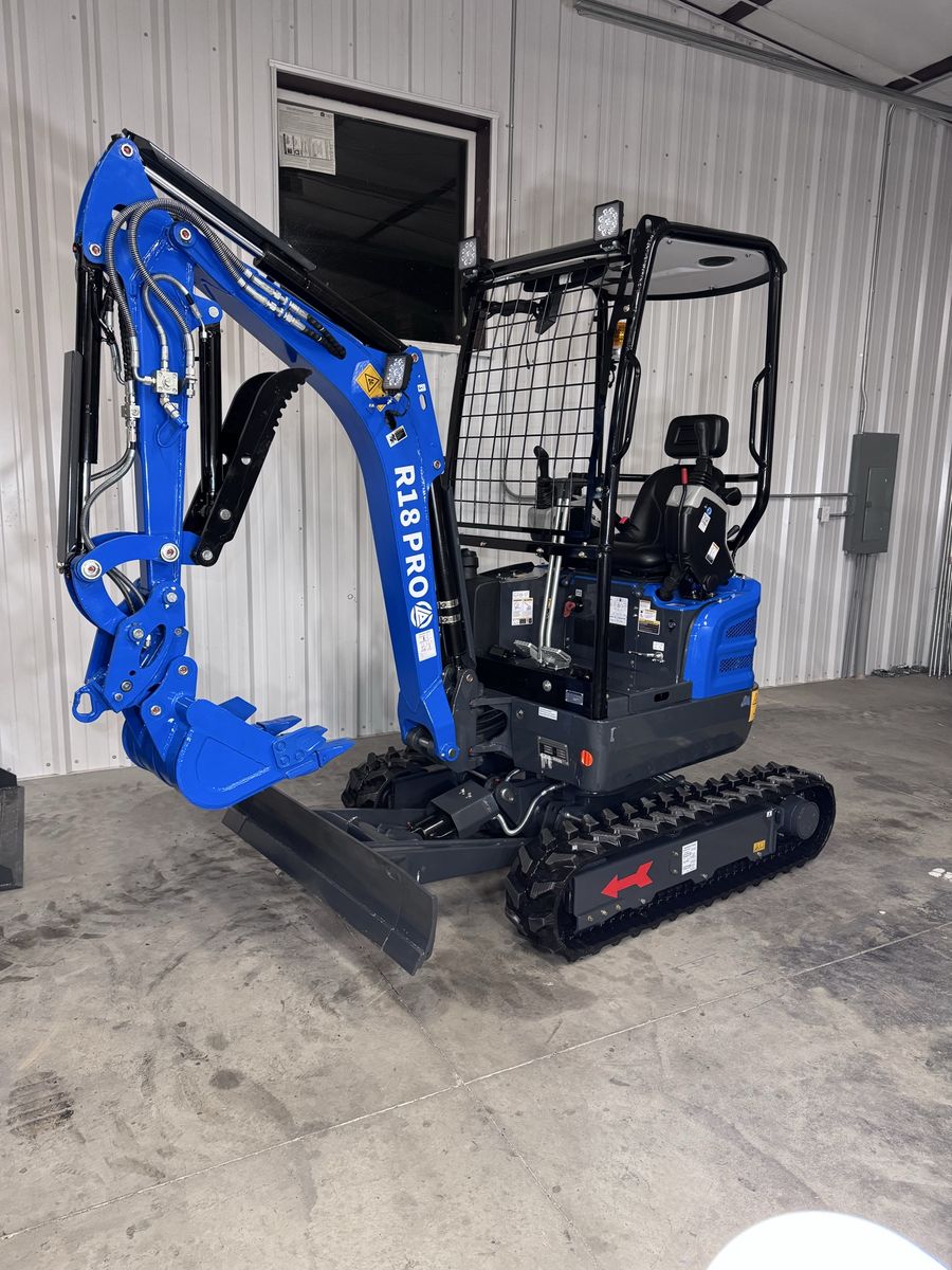 2026 Rippa R18 Pro Mini Excavator