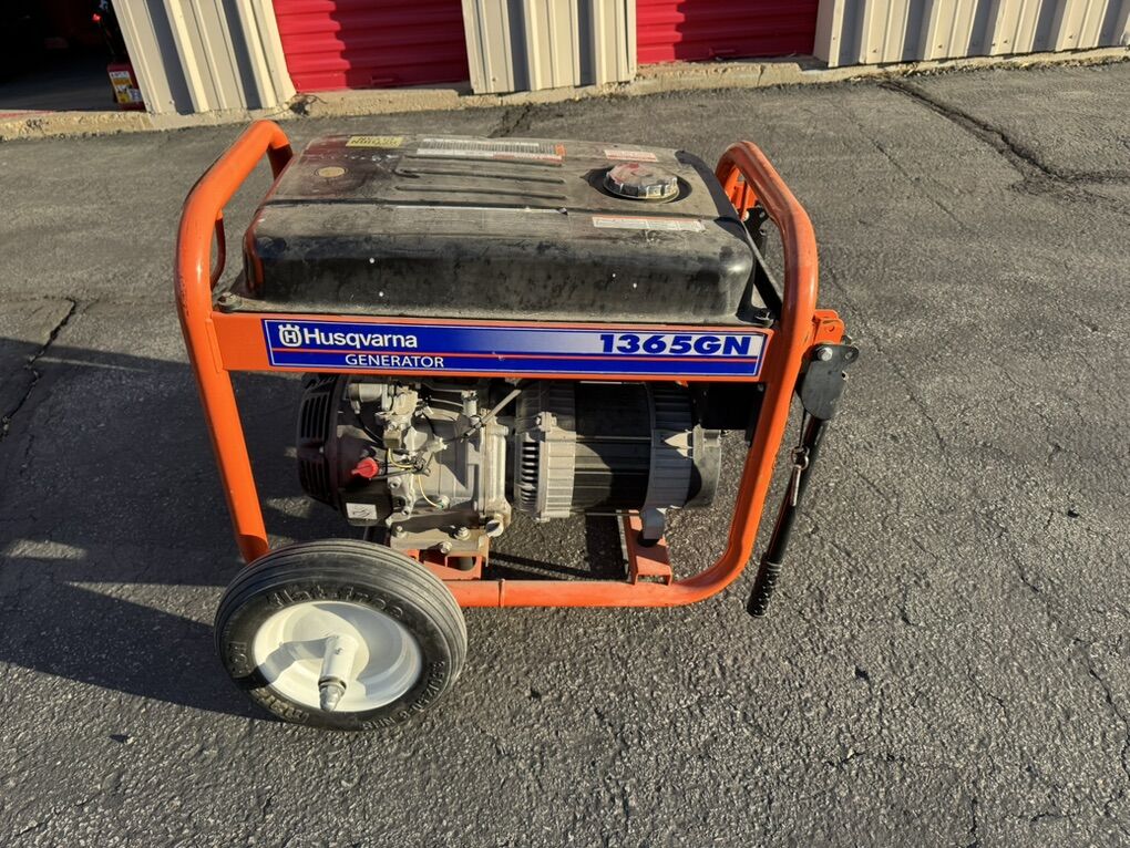Generator Husqvarna Honda (Price Reduced!)