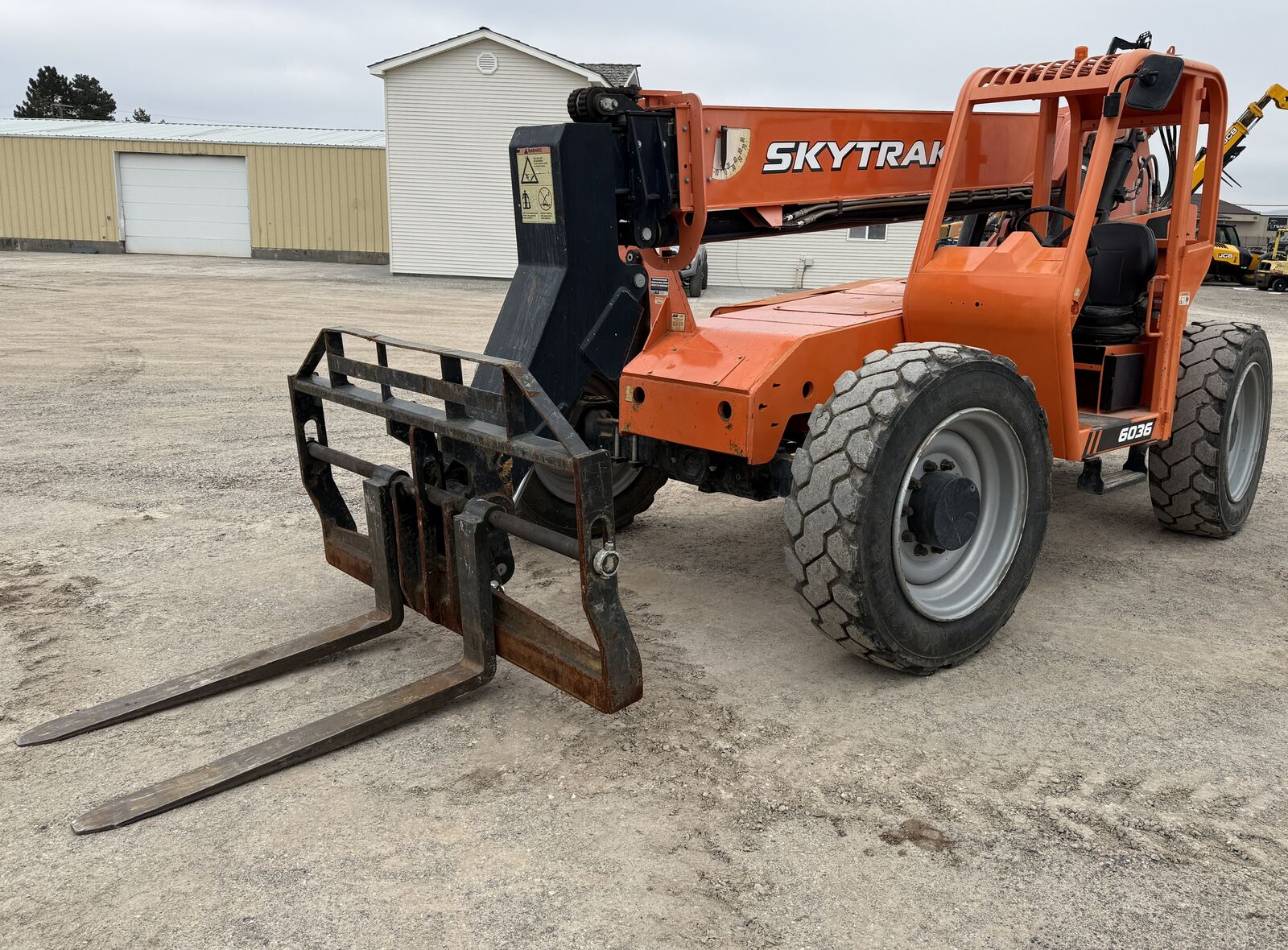 2017 SkyTrak 6036- stk: 11409