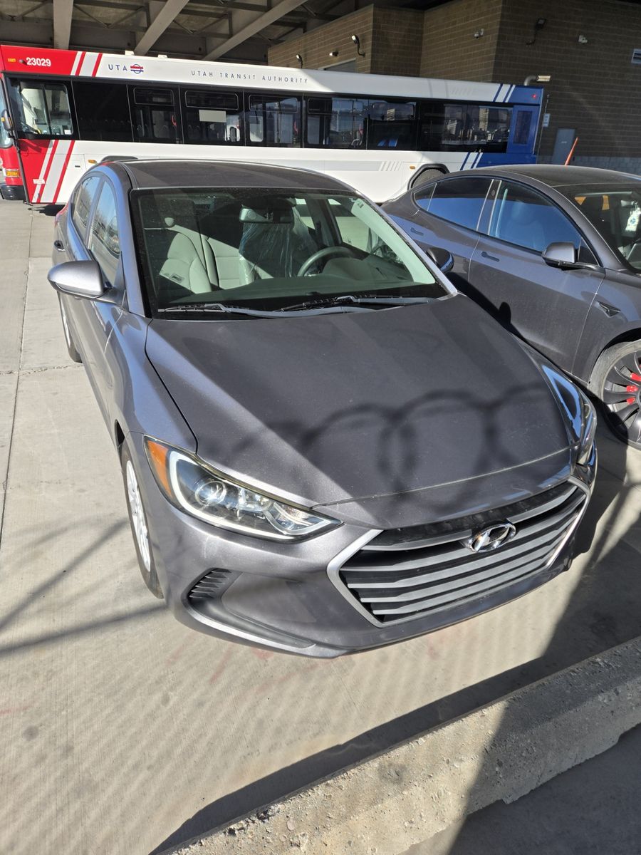 2018 Hyundai Elantra SE