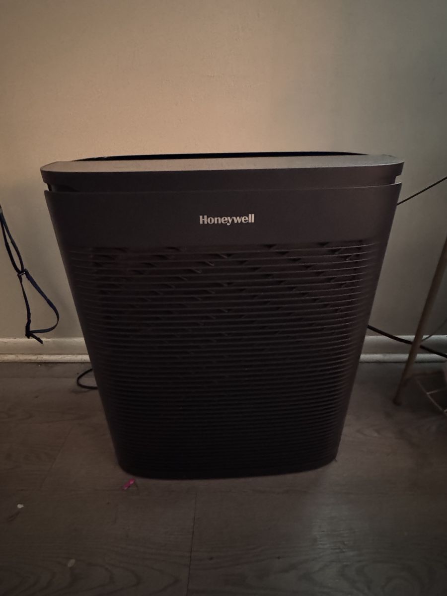 Honey well air purifier