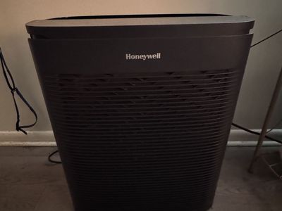 Honey well air purifier