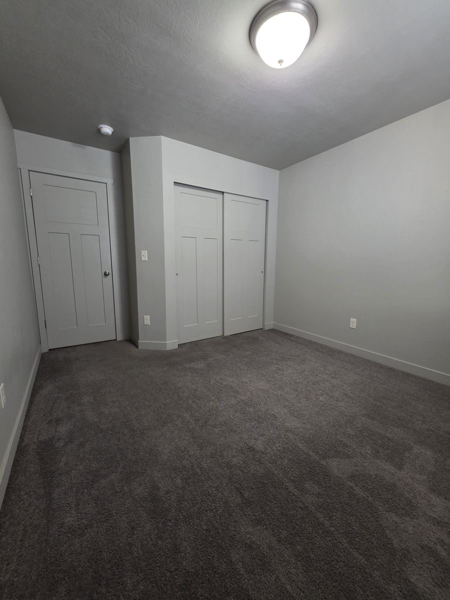 Main image 15
