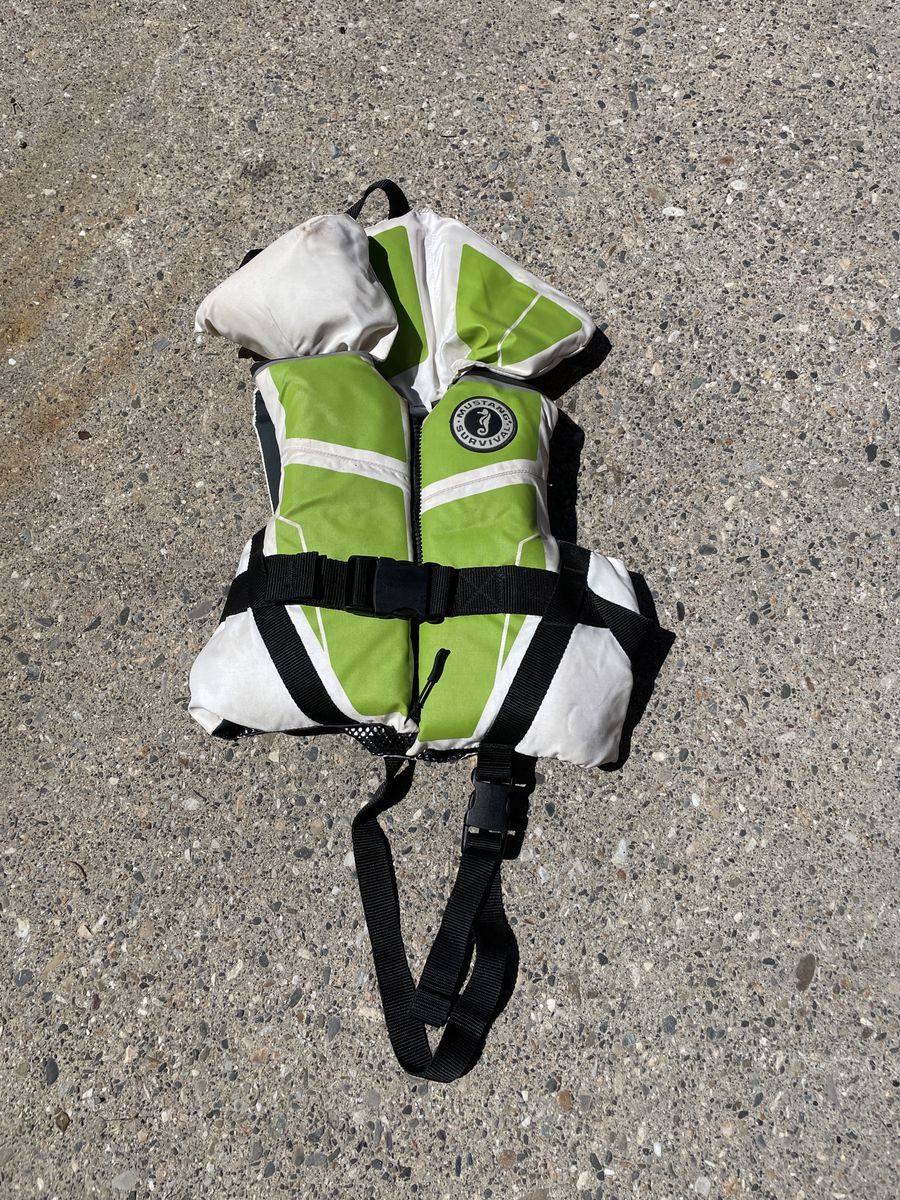 Mustang life vest