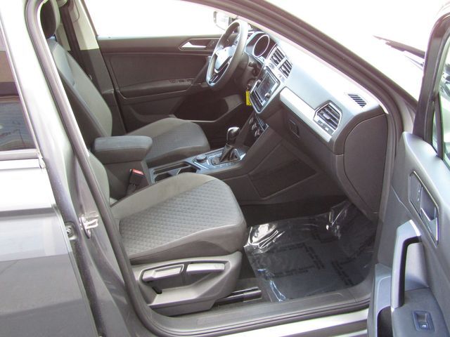 Main image 10