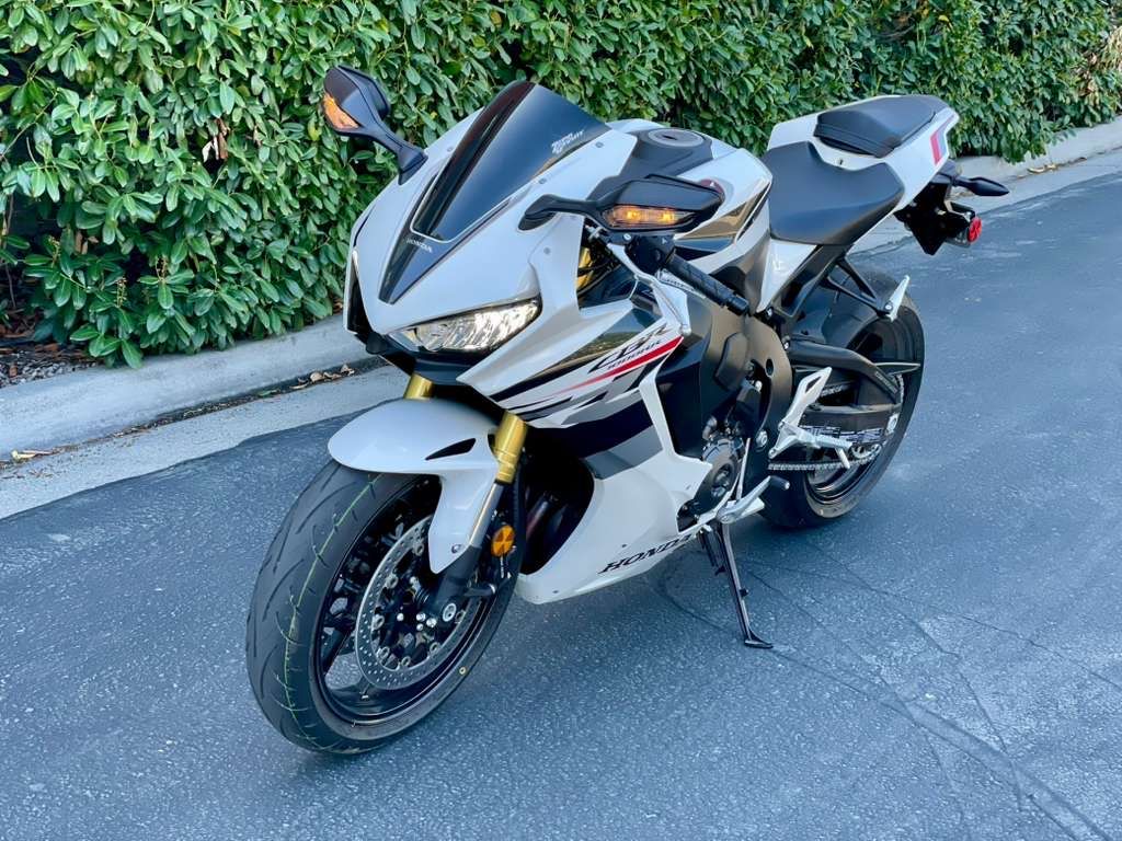 CBR 1000RR