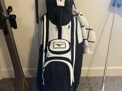 Mizuno Golf Bag