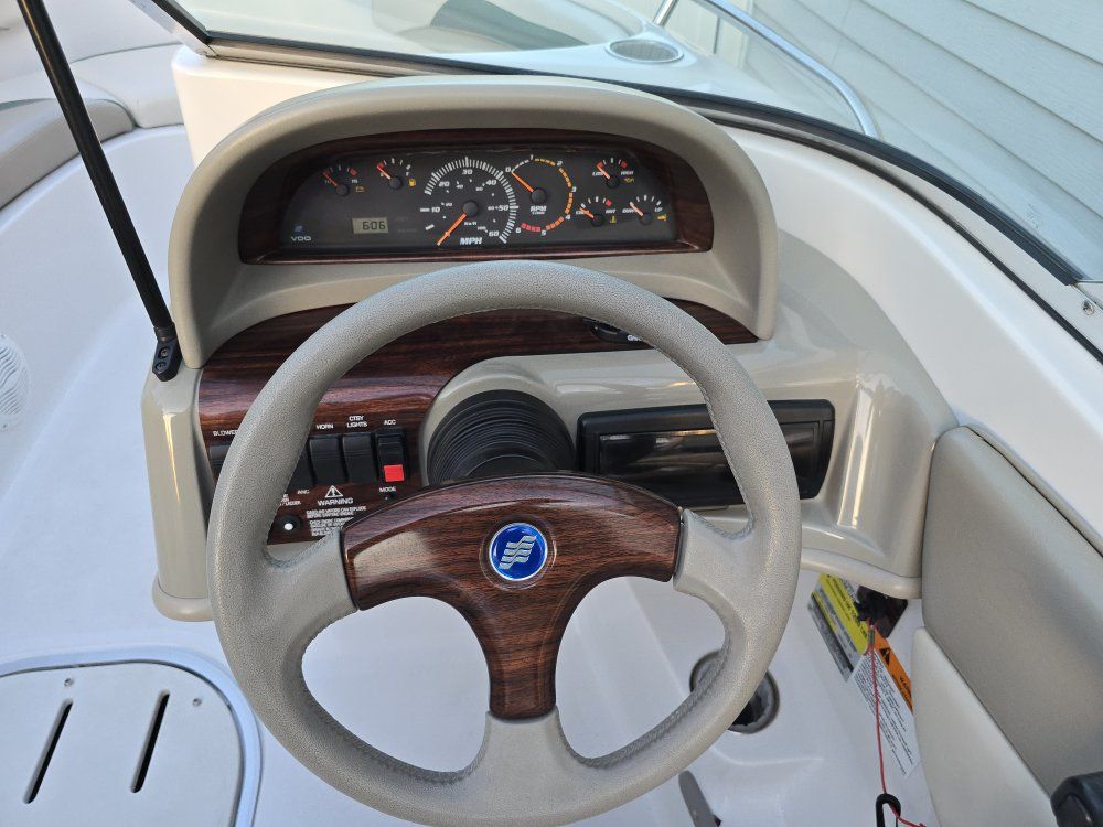 Main image 9