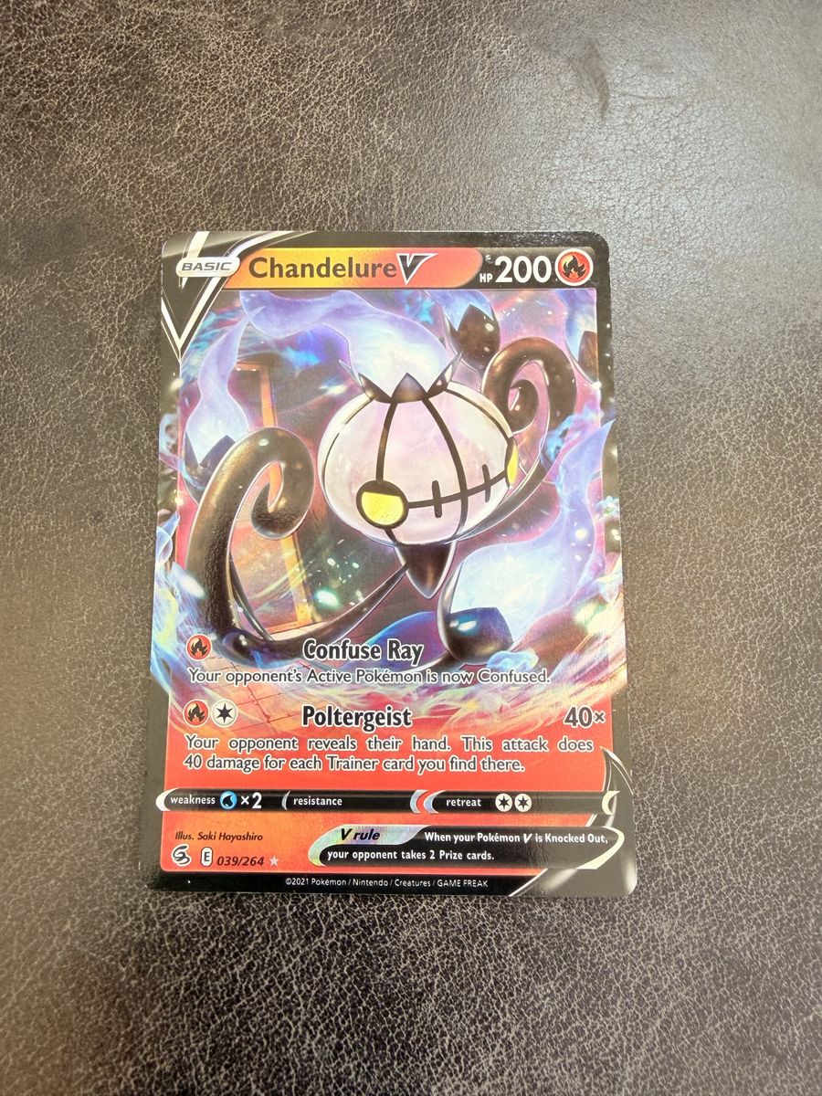 Chandelure V 039/264 - Pokémon TCG Trading Card