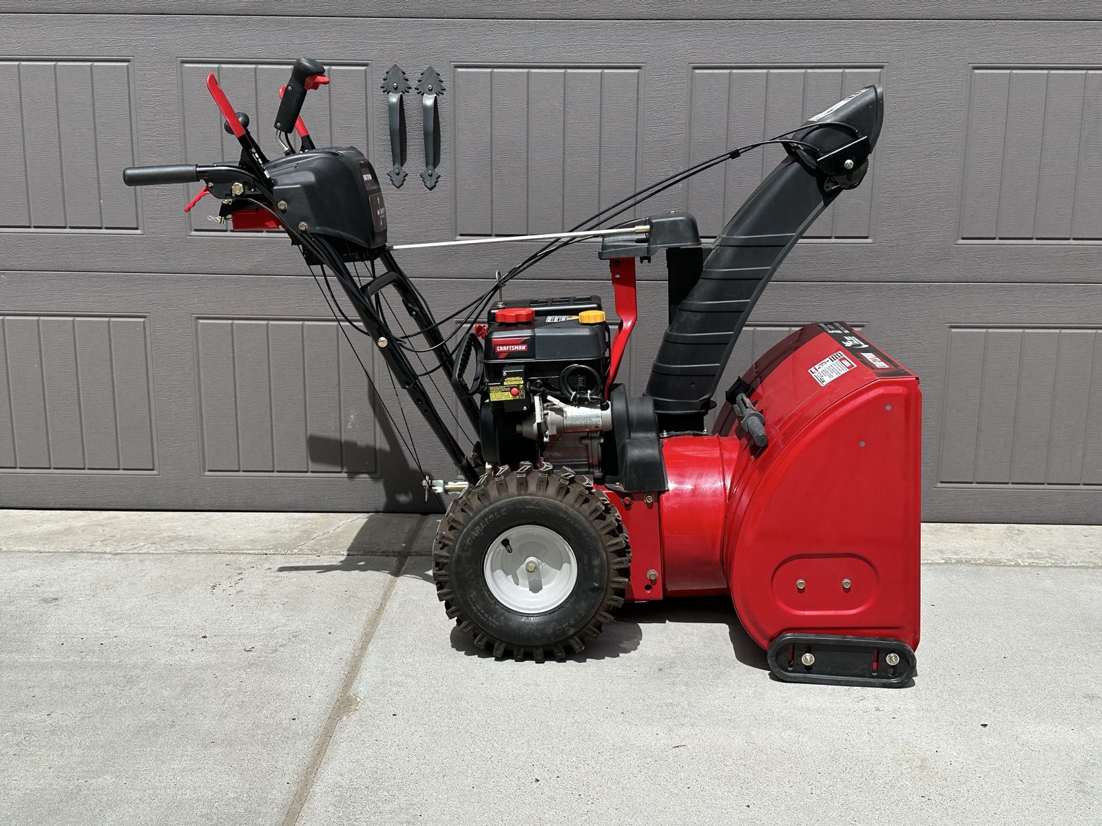 Craftsman 208cc Two-Stage Snowblower – Like New / Barely Used!