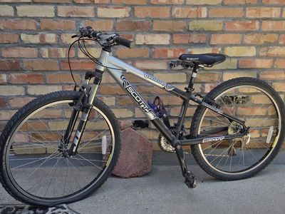 Women's Scott Contessa mountain bike