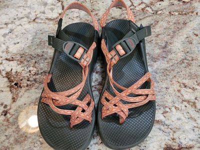 Chaco W10