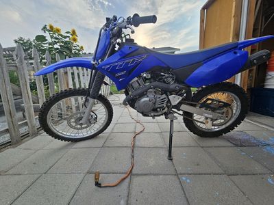 Yamaha TTR125 Dirt Bike