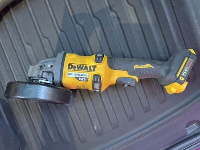 DeWalt DCG418 20V MAX FlexVolt Advantage 4-1/2”–6” Angle Grinder – $150